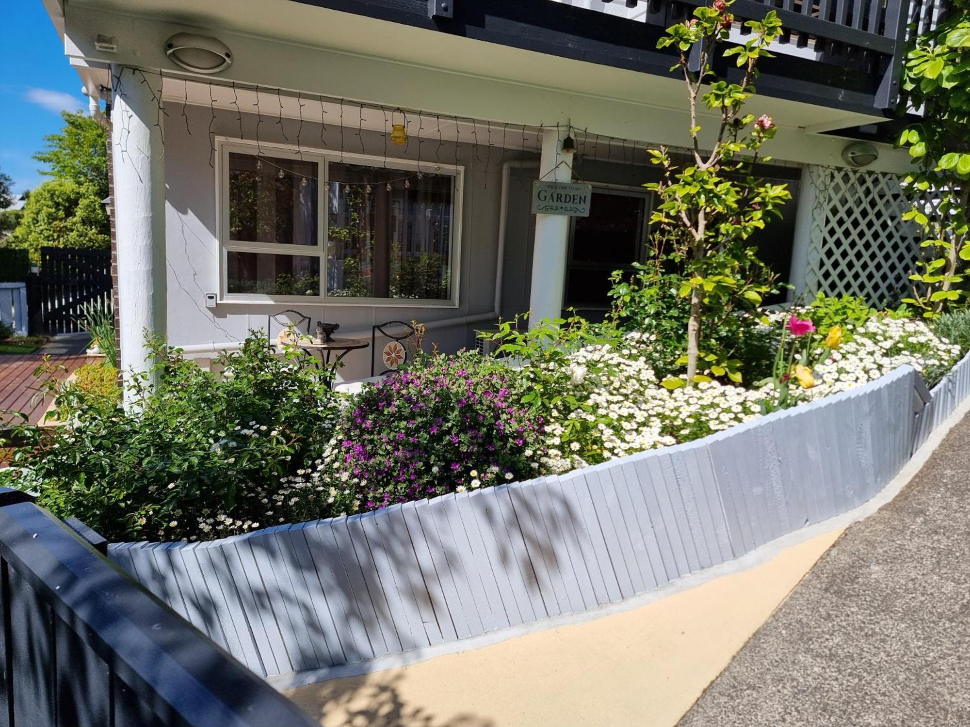 Entire Ground Floor With Full-Privacy And Family-Friendly Popular To Ferry Catchers Wellington Luaran gambar